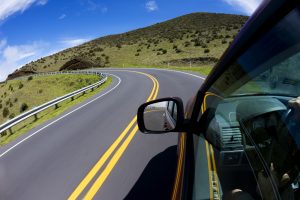 car-driving-in-hawaii